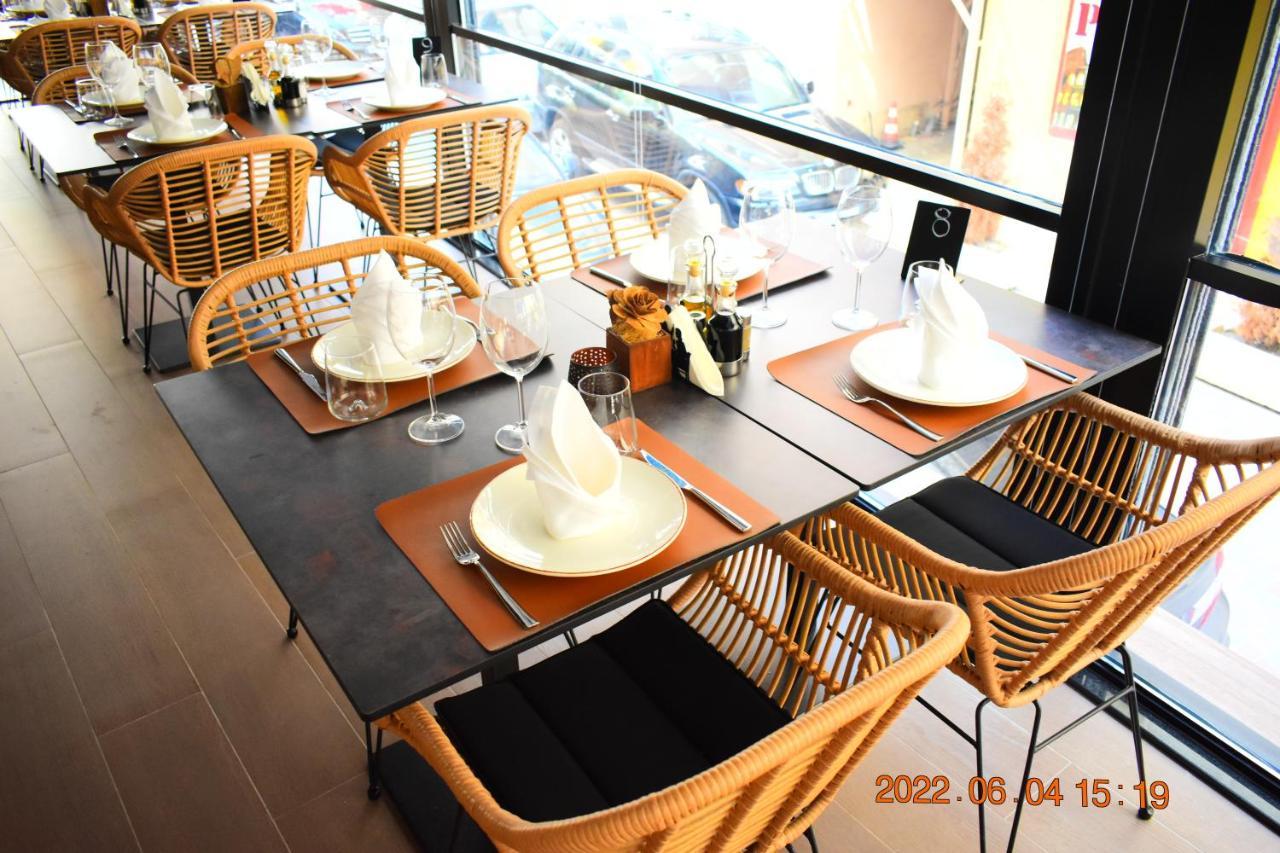 Carpe Diem Apartments-hotel * Shëngjin